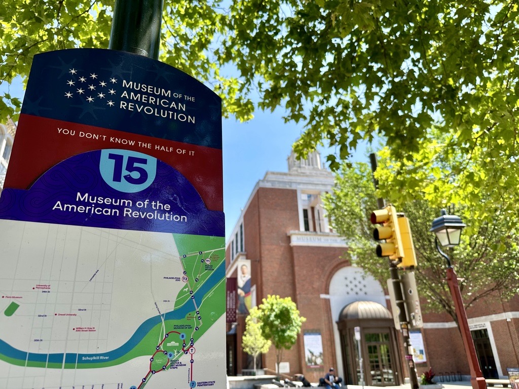 The Phlash bus stop outside the Museum of the American Revolution