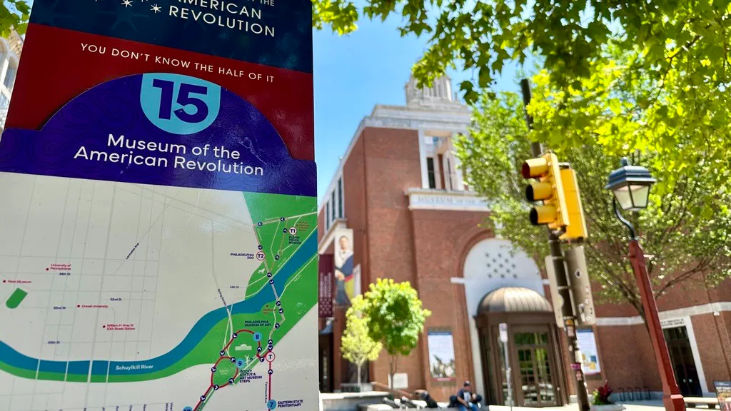 The Phlash bus stop outside the Museum of the American Revolution