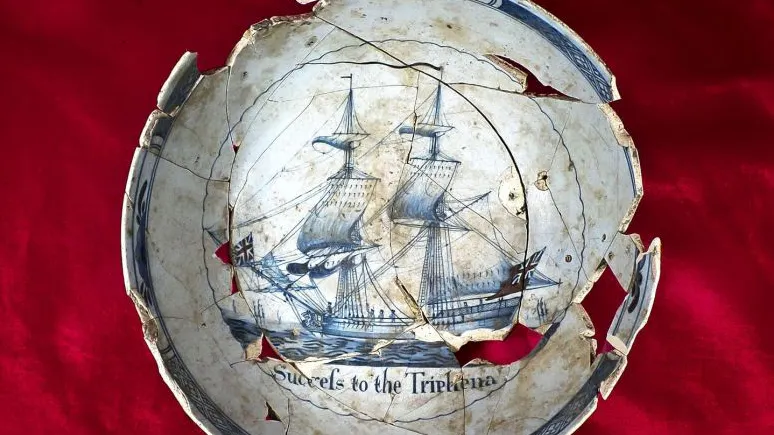 Photo of an antique plate