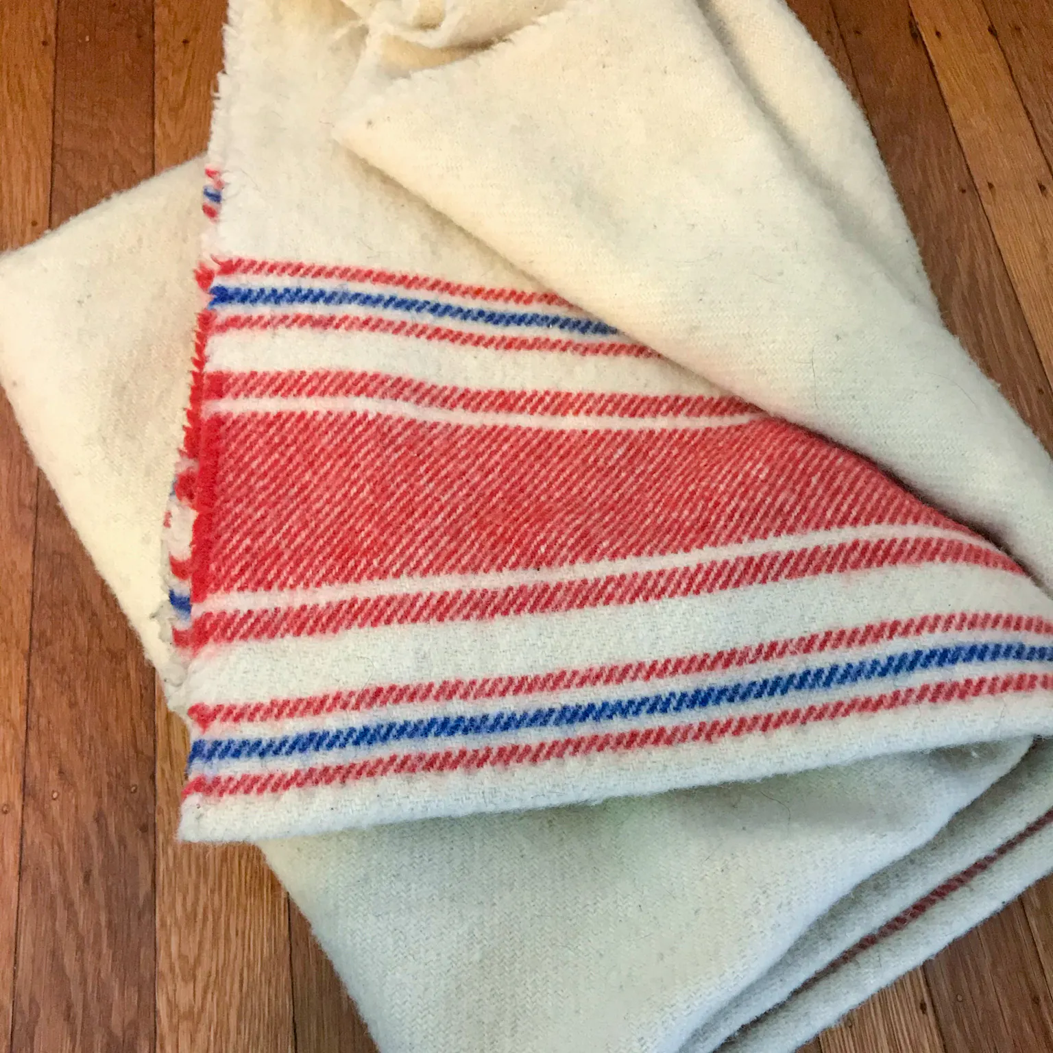 Image 10152020 Woolblanket Campfollowerscart