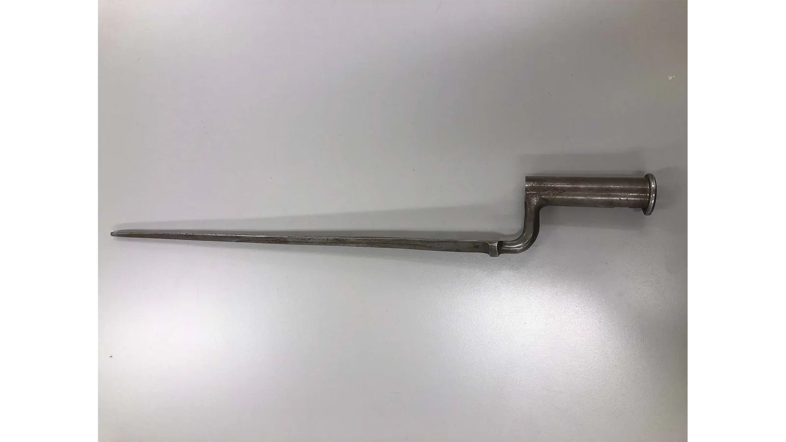 Image 120820 British Bayonet Discovery Cart Hessians Img 1708