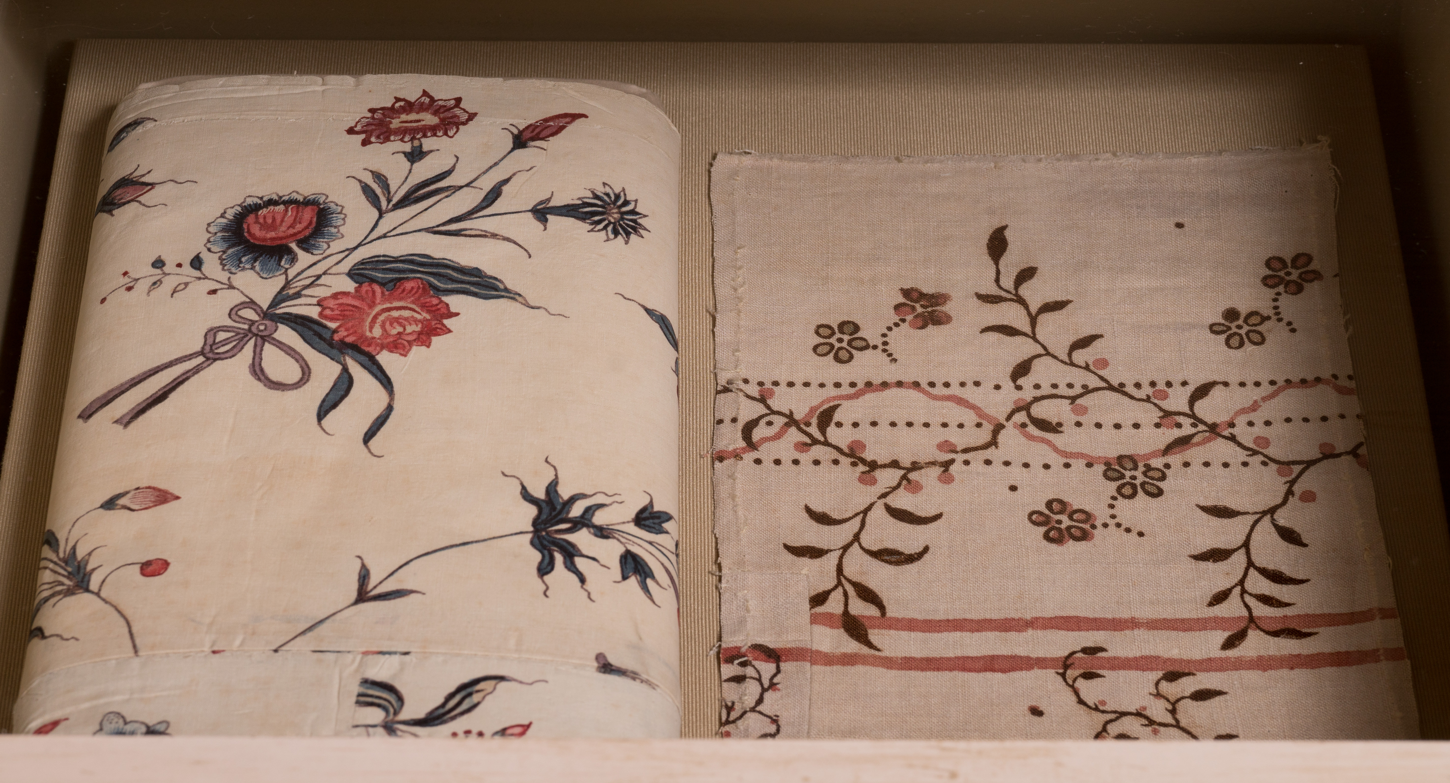 Textiles From India On Loan From Winterthur Gallery 4 032