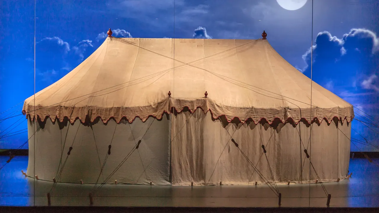 Washington's War Tent